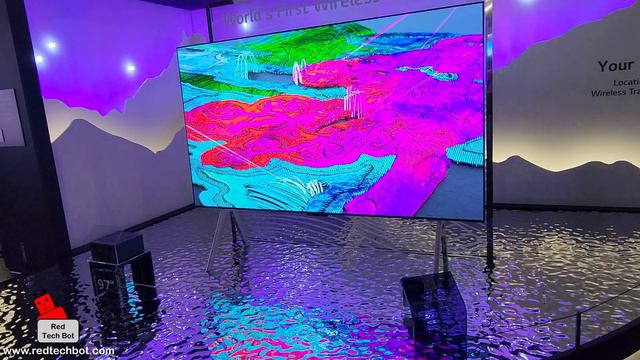 Review of LG's 97 Inch OLED Wireless TV at CES (2023) смотреть онлайн