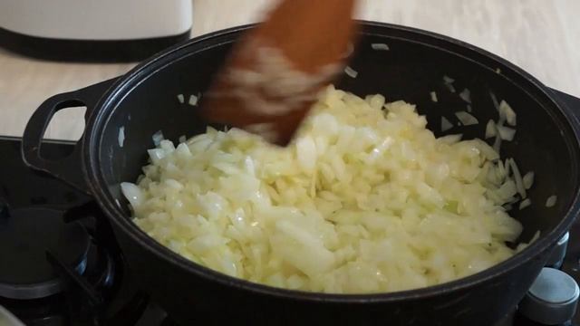 Обалденная луковая подлива с мясом-вы влюбитесь в этот рецепт) смотреть онлайн