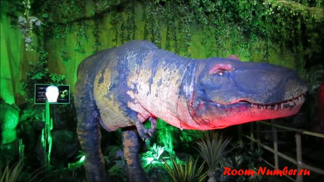 Ghostinium: шоу динозавров на Пхукете смотреть онлайн