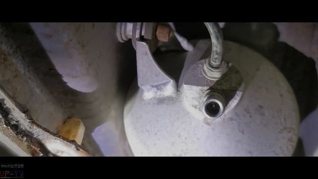 Touareg NF Неисправность пневмоподвески Airmatic suspension malfunction сгорел предохранитель пневм смотреть онлайн