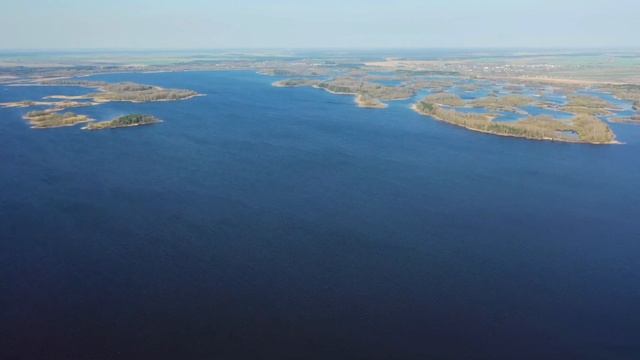 Глубинка Полесья . Огромное озеро " Погост ". #озеро #полесье смотреть онлайн