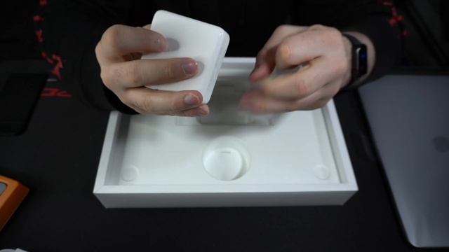 Unboxing My MacBook Pro 13! (I know I'm Late) смотреть онлайн