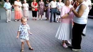 ИГРАЙ ГАРМОНЬ ДУШЕВНАЯ! Шёл казак на побывку домой.