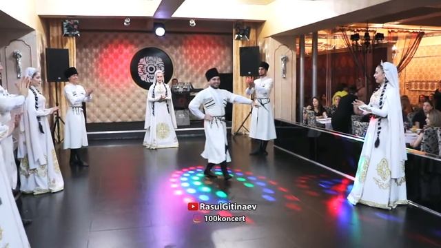 01 Ансамбль «Махачкала» – «Приветственный танец» смотреть онлайн