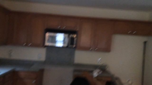 FIX AND FLIP PROJECT PART 3.. CONTRACTORS WONT LISTEN смотреть онлайн