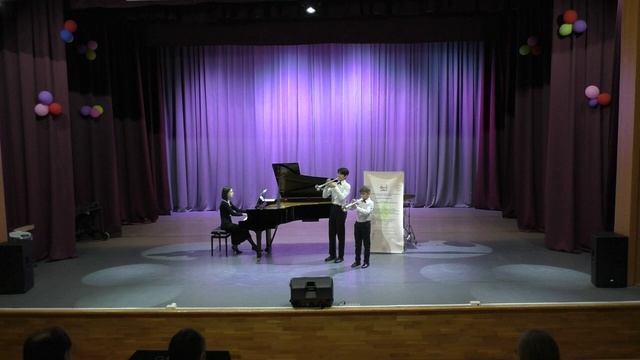 015-Пекарский Яромир, Синицын Матвей