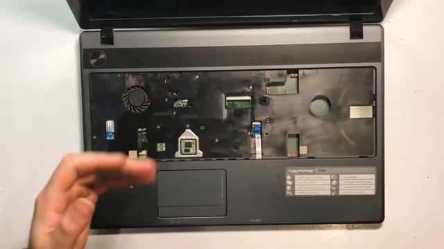 Полная разборка ноутбука Acer Aspire 5749 смотреть онлайн