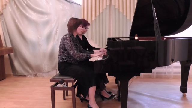 Смелкова Л С и Смирнова А М, Гаврилин Тарантелла смотреть онлайн