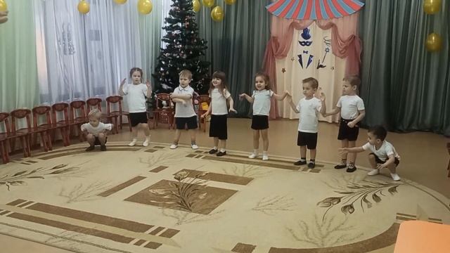 Ёлочки- пенечки смотреть онлайн