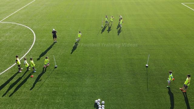 Triangle Passing Drills For Soccer/Football | Passing, Movement & Third Man Run | 5 Variation | смотреть онлайн