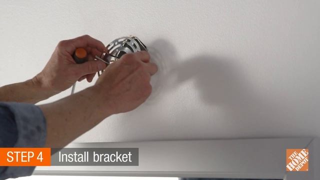Bathroom Lighting | How to Replace a Vanity Light | The Home Depot смотреть онлайн
