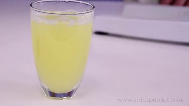 Sana Citrus Press Introducing & Juicing Video смотреть онлайн