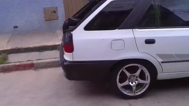 Skoda Felicia Tuning by Héctor Ballesteros смотреть онлайн