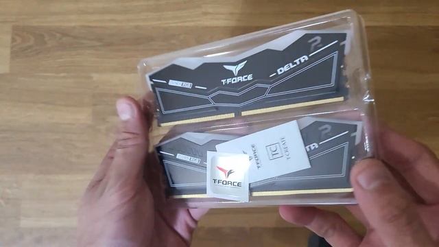 Unboxing Fastest DDR5 RAM in The World! 7200MHz CL34 Teamgroup T-Force Delta RGB 32GB смотреть онлайн
