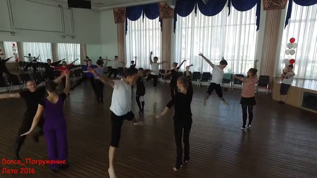 Стилизация русского танца. Педагог класса - Евгений Речкунов смотреть онлайн