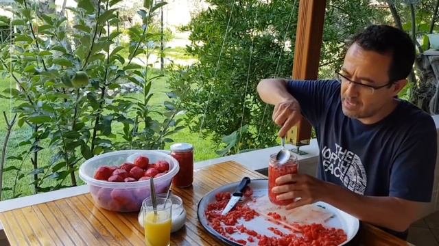 Domates Sos ve Domates Salçası Yapımı En Basit ve Pratik Nasıl Yapılır? смотреть онлайн
