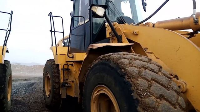 Saudi Me Loader Operator Ki Salary Kitani Hain | सउदी अरब 1 महीने मे ये भाई कितने पैसे कमाता है ? смотреть онлайн