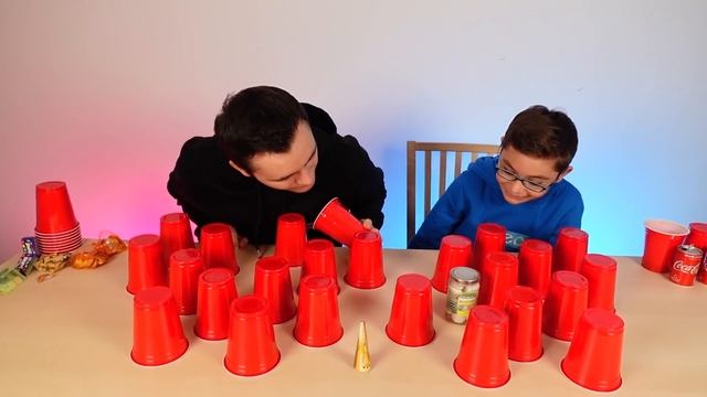 MYSTERY MEMORY MATCH (TikTok Challenge) Ne jamais choisir le mauvais gobelet ! смотреть онлайн