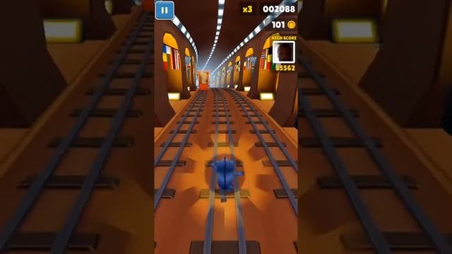 Играю в Subway Surf 5000метров смотреть онлайн