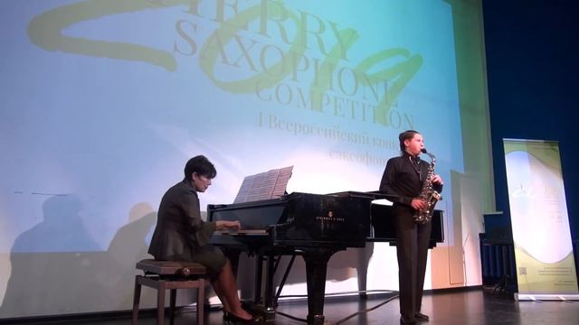 Серёгин Сергей – Л. Винчи - Соната №1 для флейты, Adagio and Allegro, С. Прокофьев - Танец рыцарей смотреть онлайн