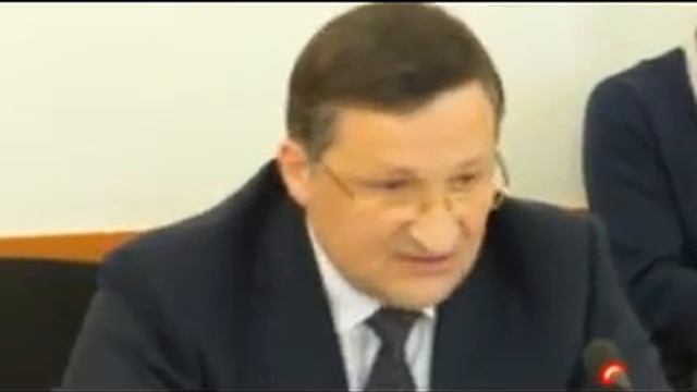 Беслан Эшба толкует закон о недрах смотреть онлайн