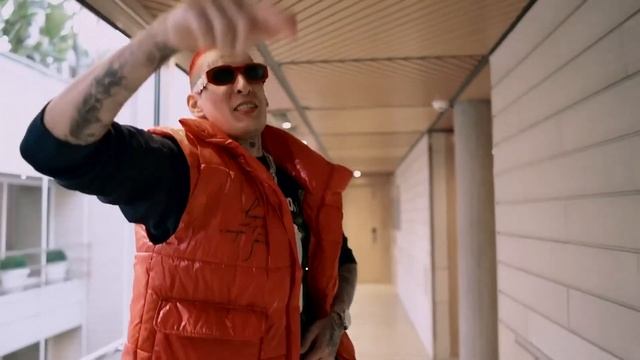 ЧТО НОСИТ KIZARU В СНИППЕТЕ 12.05.23? [НАРЯДЫ РЭПЕРОВ] смотреть онлайн