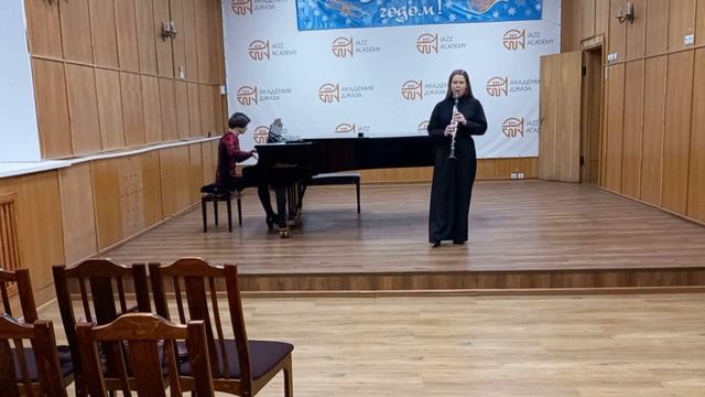 В А Моцарт концерт для кларнета с оркестром 1 часть смотреть онлайн