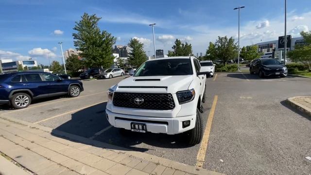THIS 2021 Toyota Tundra TRD gets some toys added to it!! смотреть онлайн