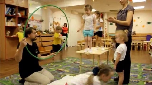 Частный детский сад "В гостях у Солнышка" Физкультура под балалайку смотреть онлайн