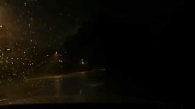 listening to Lil Peep - big city blues while driving in the rain at night смотреть онлайн