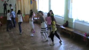 Танцуем под клип  ОПА ГАНГНАМ СТАЙЛ  HQ... .Школьная дискотека..