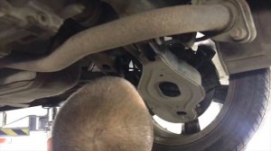 Замена развальных болтов Митсубиси Аутлендер.