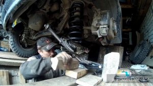 Замена передних пружин нива шевроле.