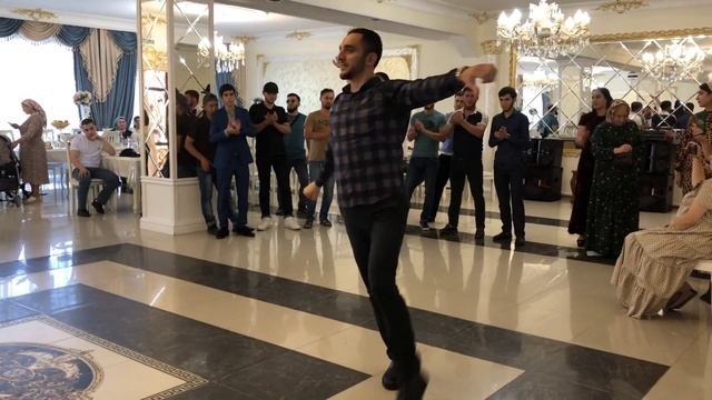 ЧЕЧЕНСКИЙ ЛОВЗАР 2021 СВАДЬБА смотреть онлайн