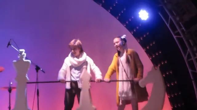 Волшебный подарок Деда Мороза (фрагмент ч3) (Устимова+Куликов) 24.12.2016 смотреть онлайн