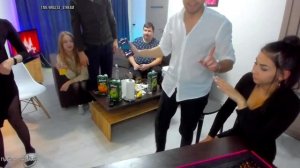 ПЕРЕЗАЛИВ СТРИМА: ДЕНЬ РОЖДЕНИЯ У БРАЗЗЫ! ДЕВОЧКИ В ЭКСТАЗЕ!