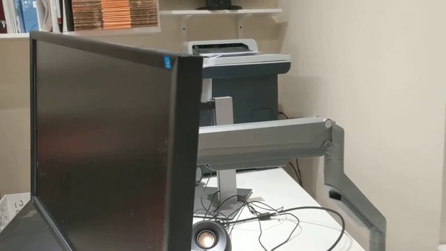 Xenta Single Aluminium Swivel Monitor Arm for 17-32" Screens review 1 смотреть онлайн