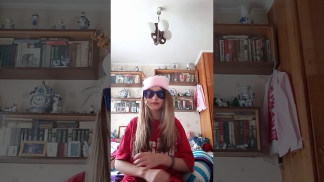 что же мне снимать на канале?(фиолетовая кошка) смотреть онлайн