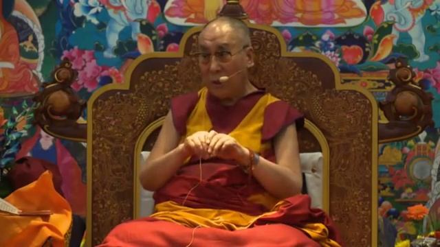 Далай-лама, учения для буддистов России. День 1, дневная сессия смотреть онлайн