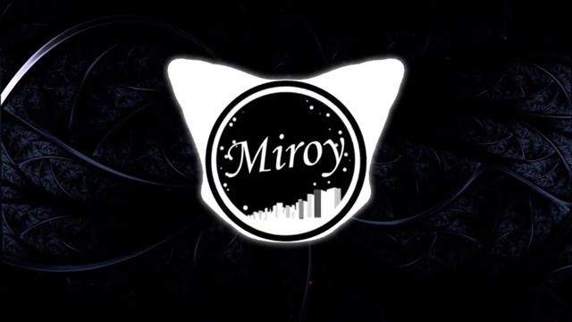 Nkeeei - Что за красотка среди этой массовки