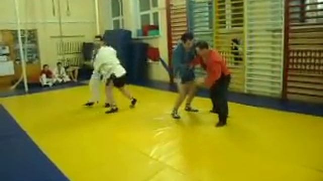 Методика совершенствования техники захватов в самбо смотреть онлайн