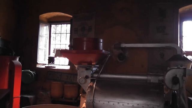 Le Bon Cafe, Corsica смотреть онлайн