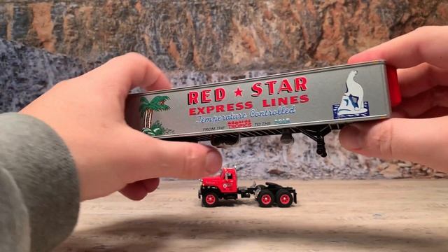 64th Scale DCP by First Gear Mack B 61 40’ Reefer for Red Star Express Lines Product Review смотреть онлайн