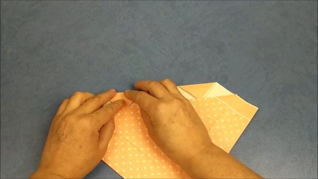 Сердечко из салфетки всего за 1 минуту | Folding Napkins Heart смотреть онлайн