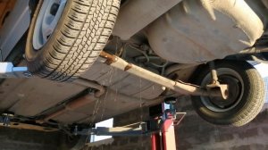 Замена топлевного фильтра на 2109 инжектор.