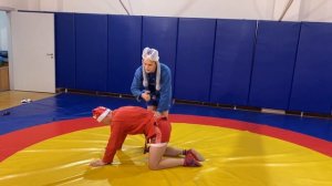 #33❗SAMBO❗САМБО❗РЫЧАГ БЕДРА (LEG LOCK), или РАСТЯЖКА, соперник на четвереньках. Школа самбо Sambi.s