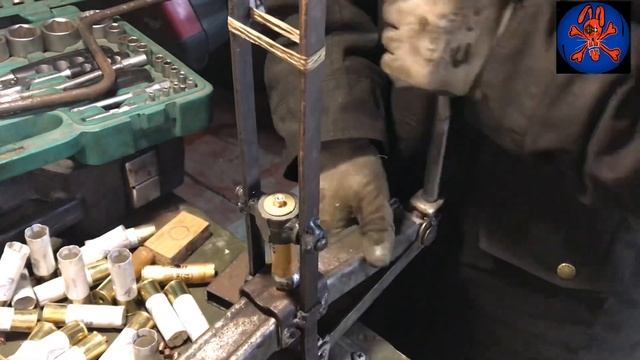 Станок для калибровки стреляных гильз 12 калибра своими руками. смотреть онлайн
