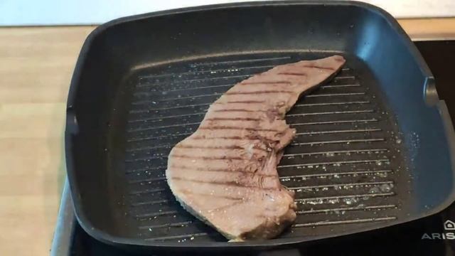 ЯЗЫК С ХРЕНОМ И ПЕЧЕНЫМ ЧЕСНОКОМ. смотреть онлайн