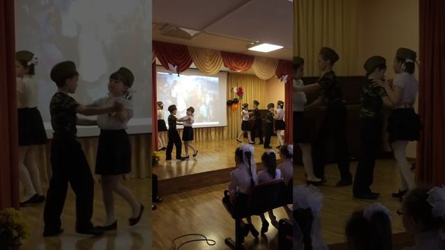 Вальс под песню "Весна 45 года" смотреть онлайн