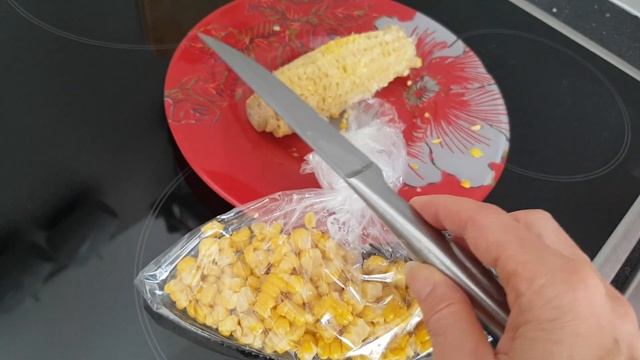 НЕ ПОКУПАЙТЕ КУКУРУЗУ в КОНСЕРВАХ! Смотрите как просто заготовить КУКУРУЗУ на ЗИМУ. Elena France смотреть онлайн